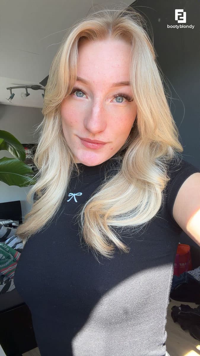 Bootyblondy foto 4