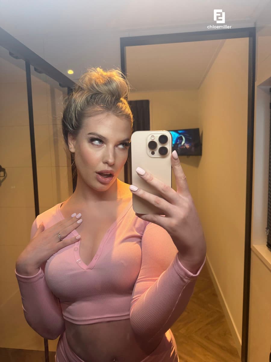 Chloe Miller foto 1