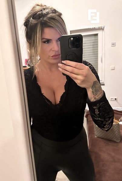 Elena Harley  🌶️ foto 2