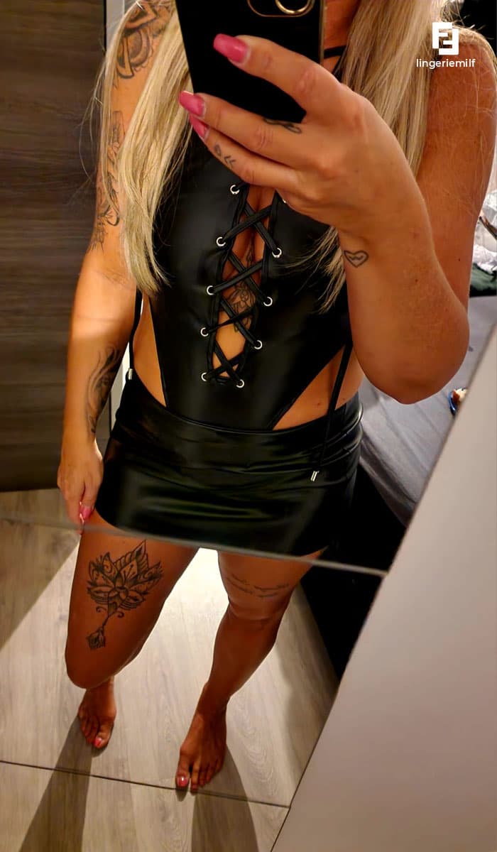 LingerieMilf foto 1