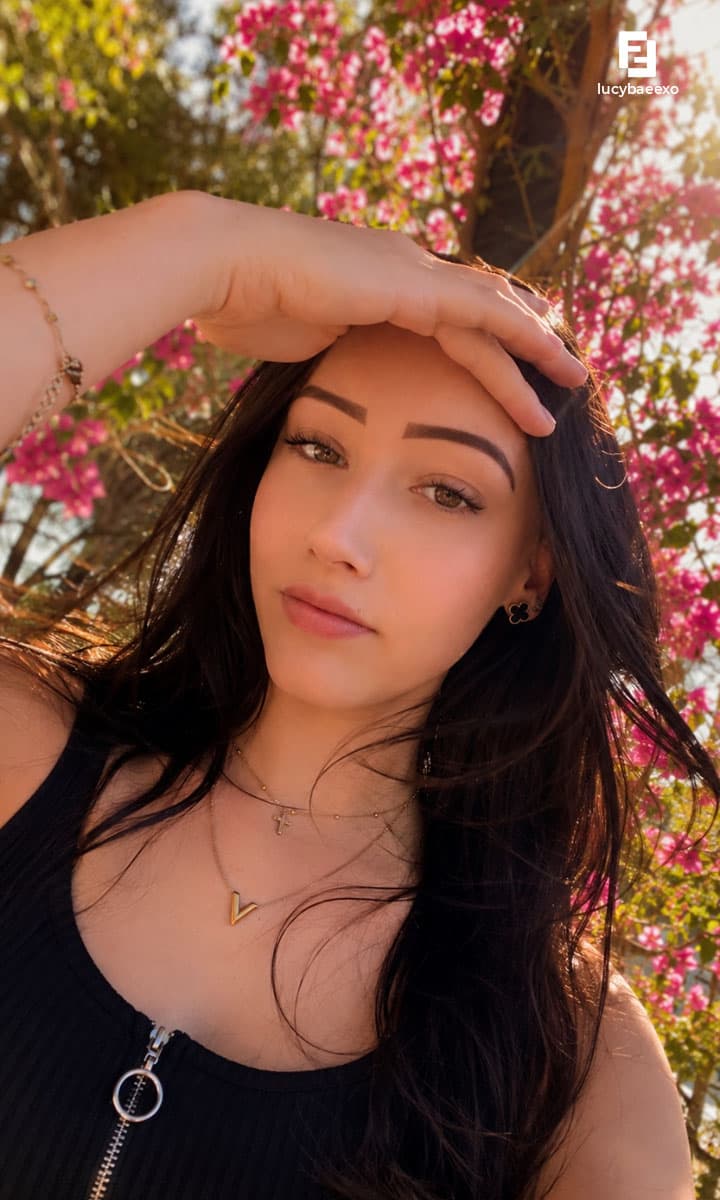 LucyBaeexo foto 1