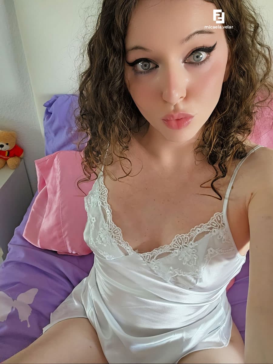 Micaela Velar foto 4