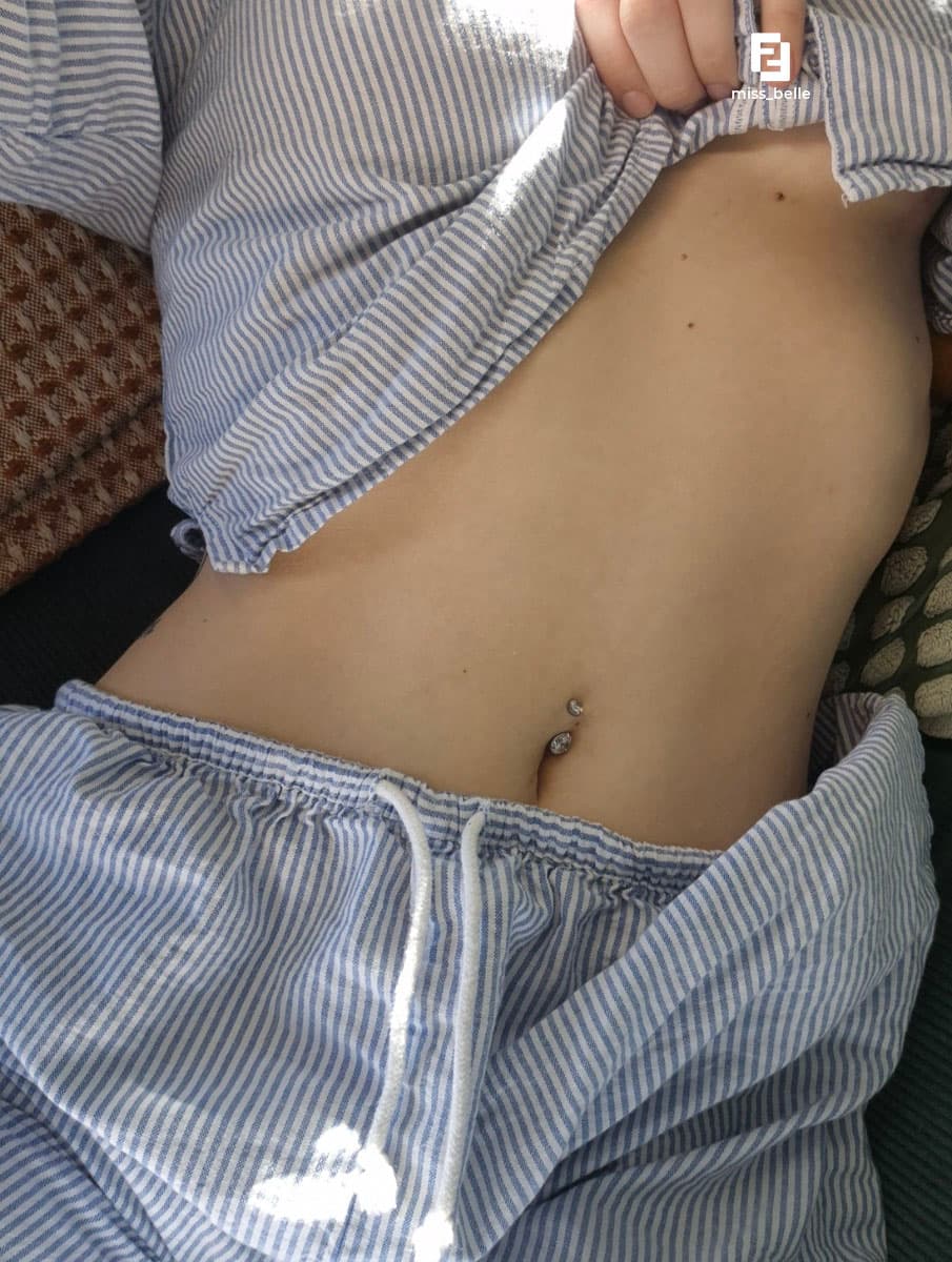 Your online Girlfriend 🥰 foto 1