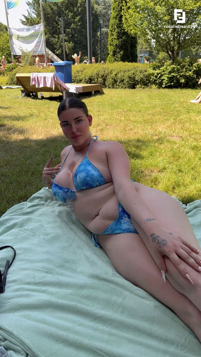 Rosaliebeautyxofficial foto 2