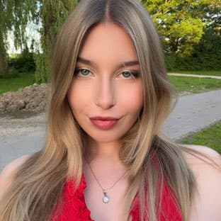 Vera Serephina ❤️‍🔥