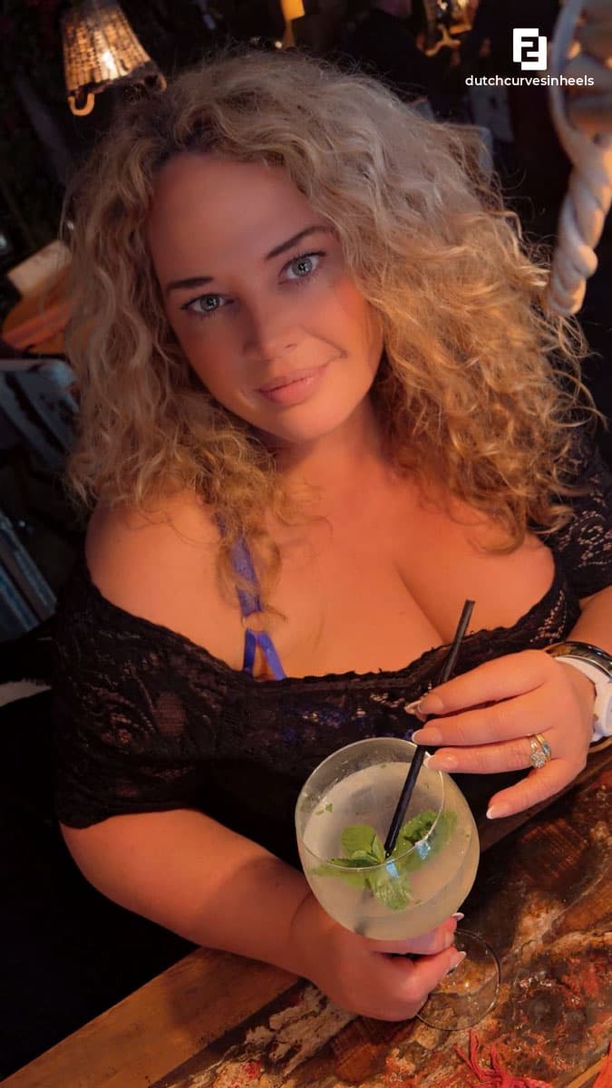 Dutchcurvesinheels foto 4
