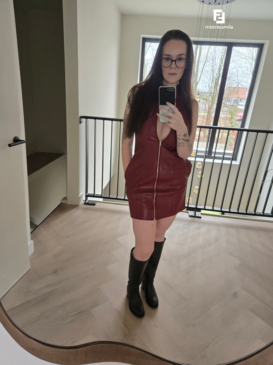 MistressMila ⛓️ foto 3